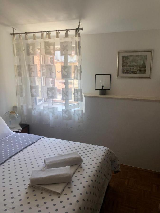Old Town Apartment Nina Split 2 Екстериор снимка